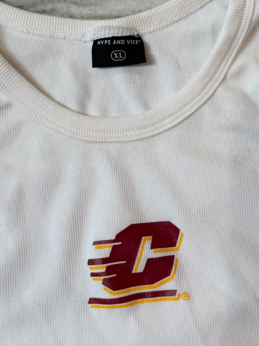 Central Michigan University White Ribbed Crop Tank Top Size XL - Picture 4 of 4